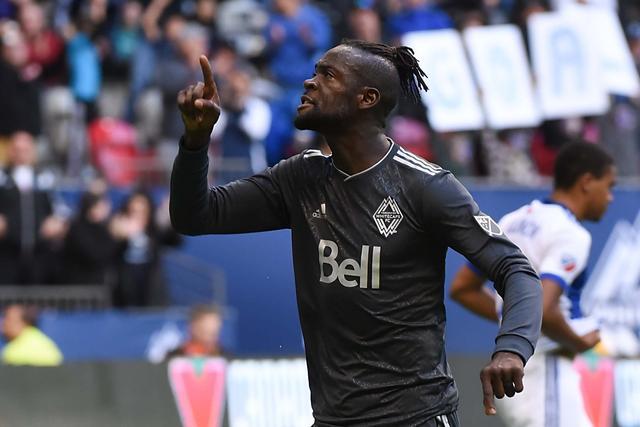 格林炸裂隔扣火箭险胜活塞 步行者力克尼克斯