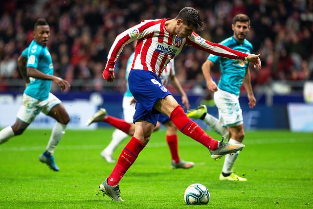 王哲林24+17布莱德索26分 上海终结新疆6连胜